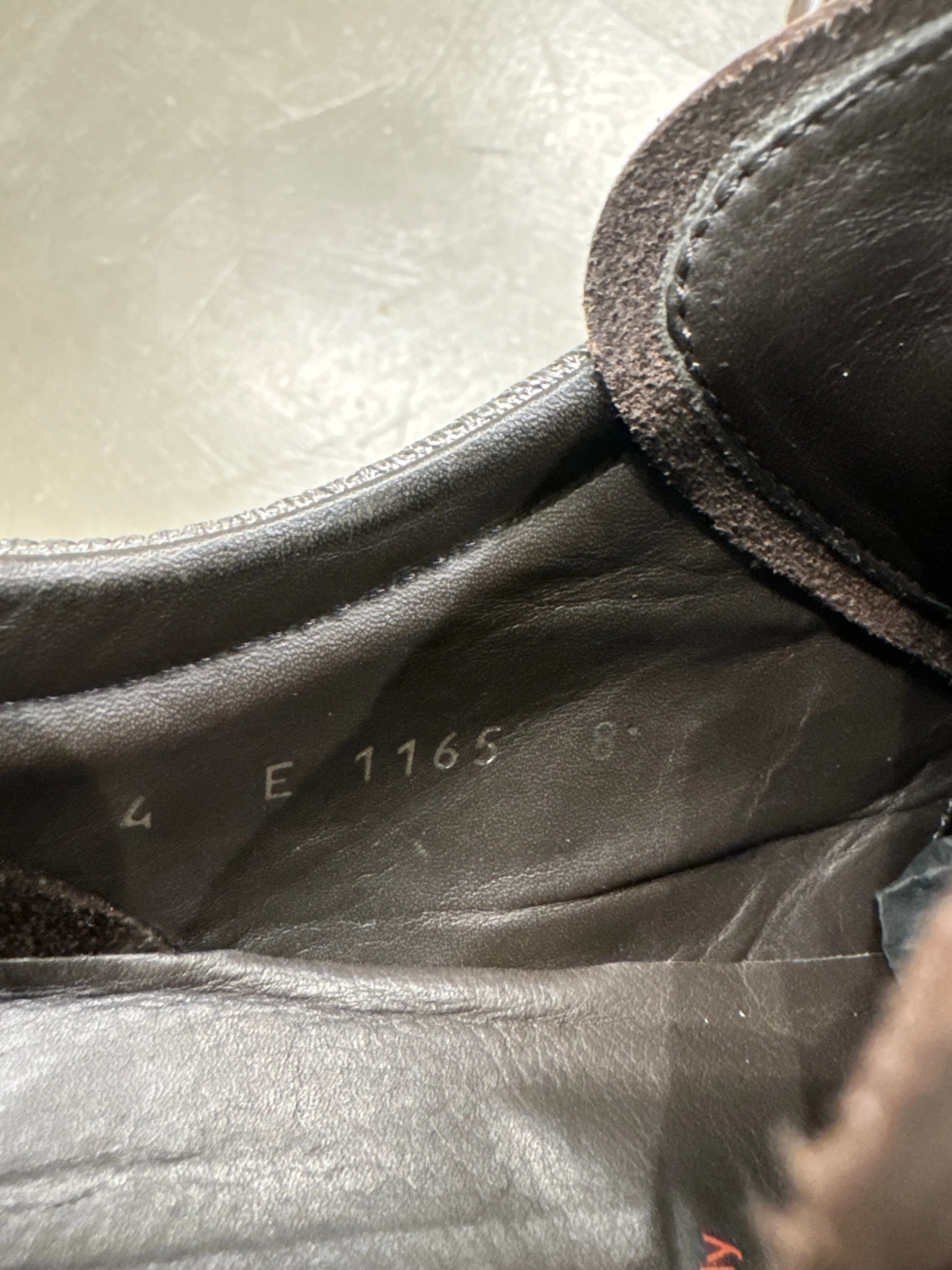 2000s Prada vintage leather sneakers