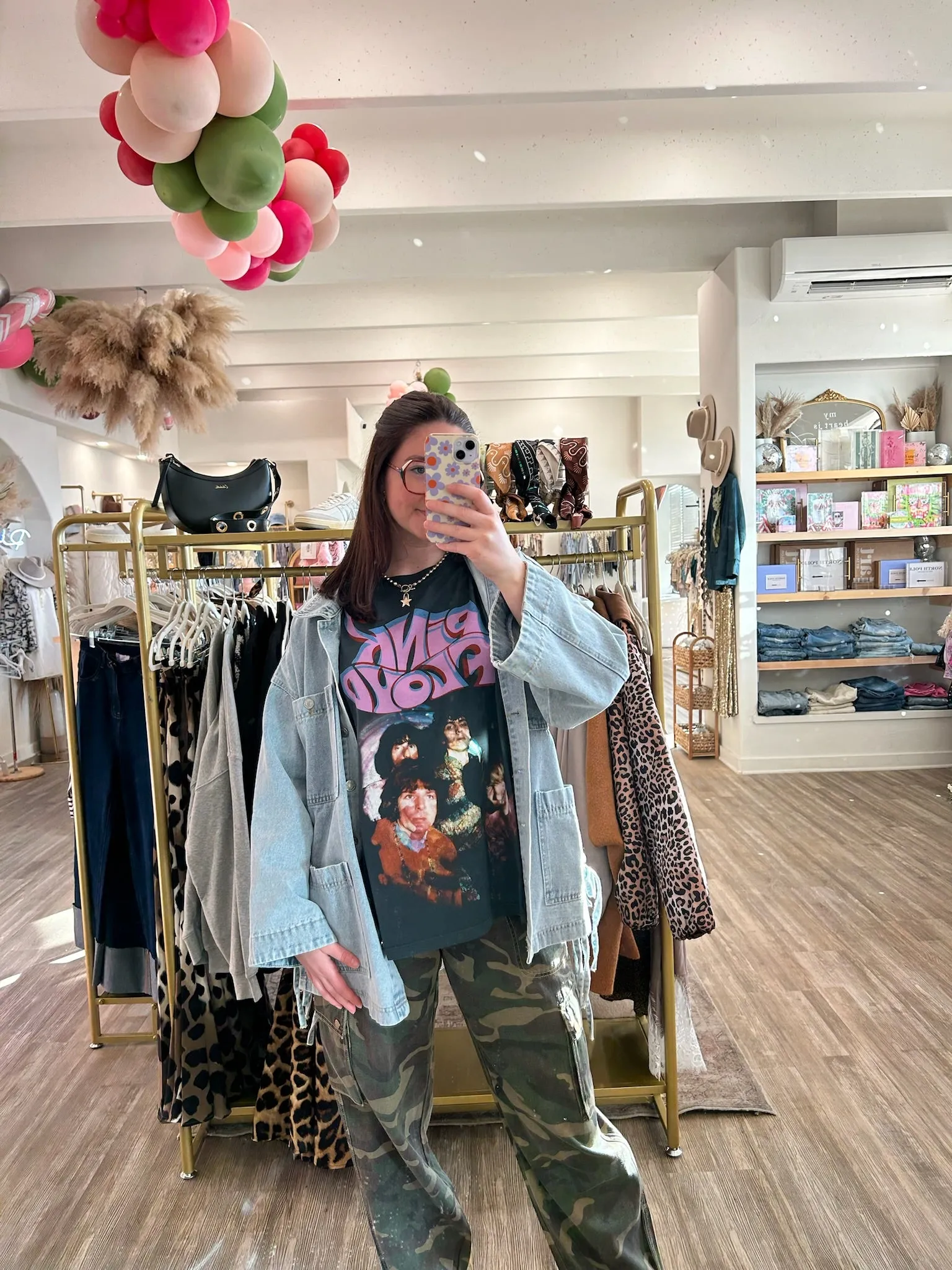 {Daydreamer} Pink Floyd UFO Club 1967 Tee - One Size