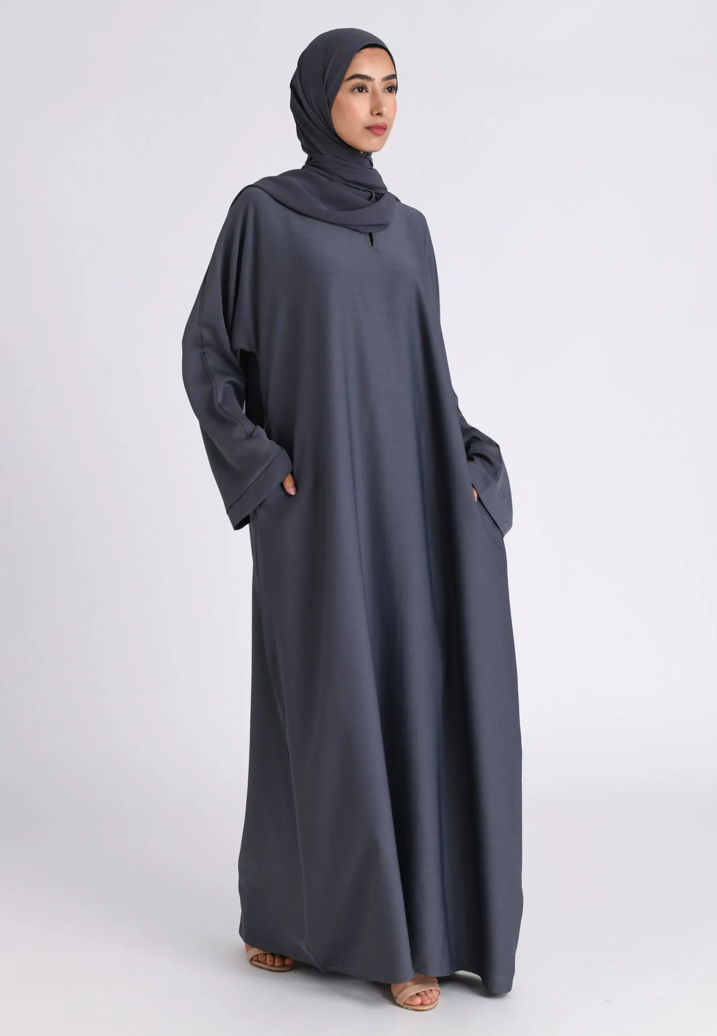 Grey Textured Abaya With Zip Pockets (Premium)