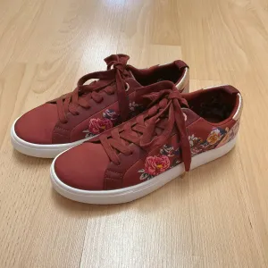 Jack Rogers Sneakers Size 7