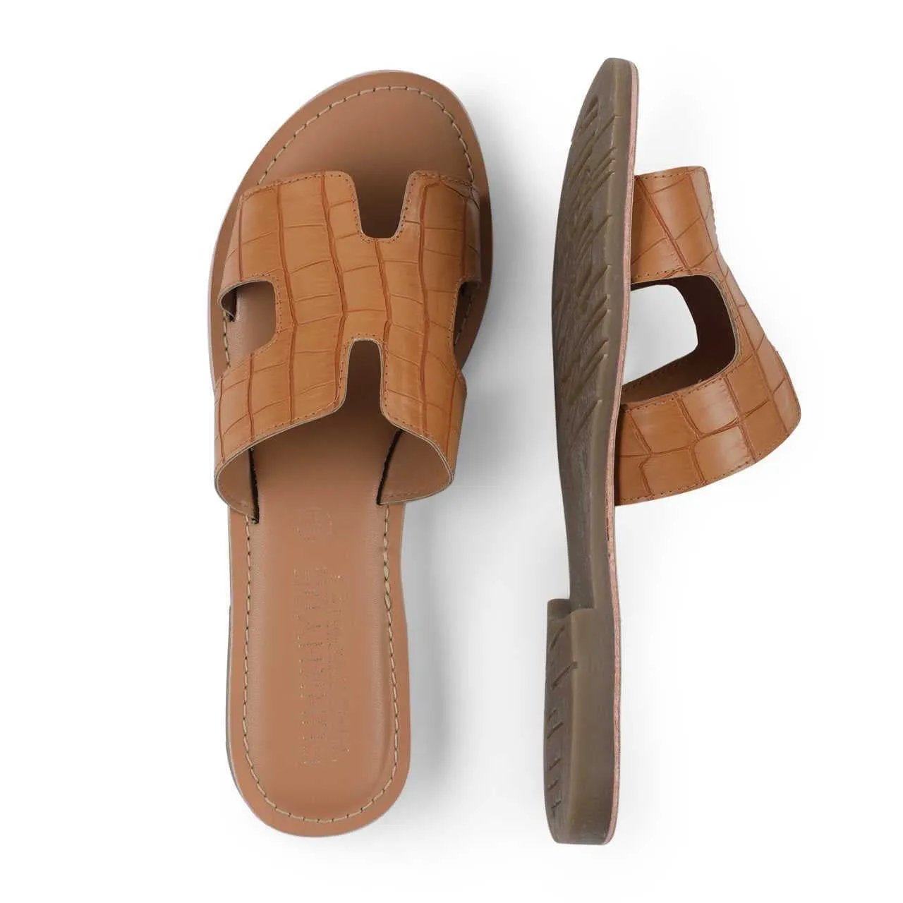 Mayna Tan Textured Slipons