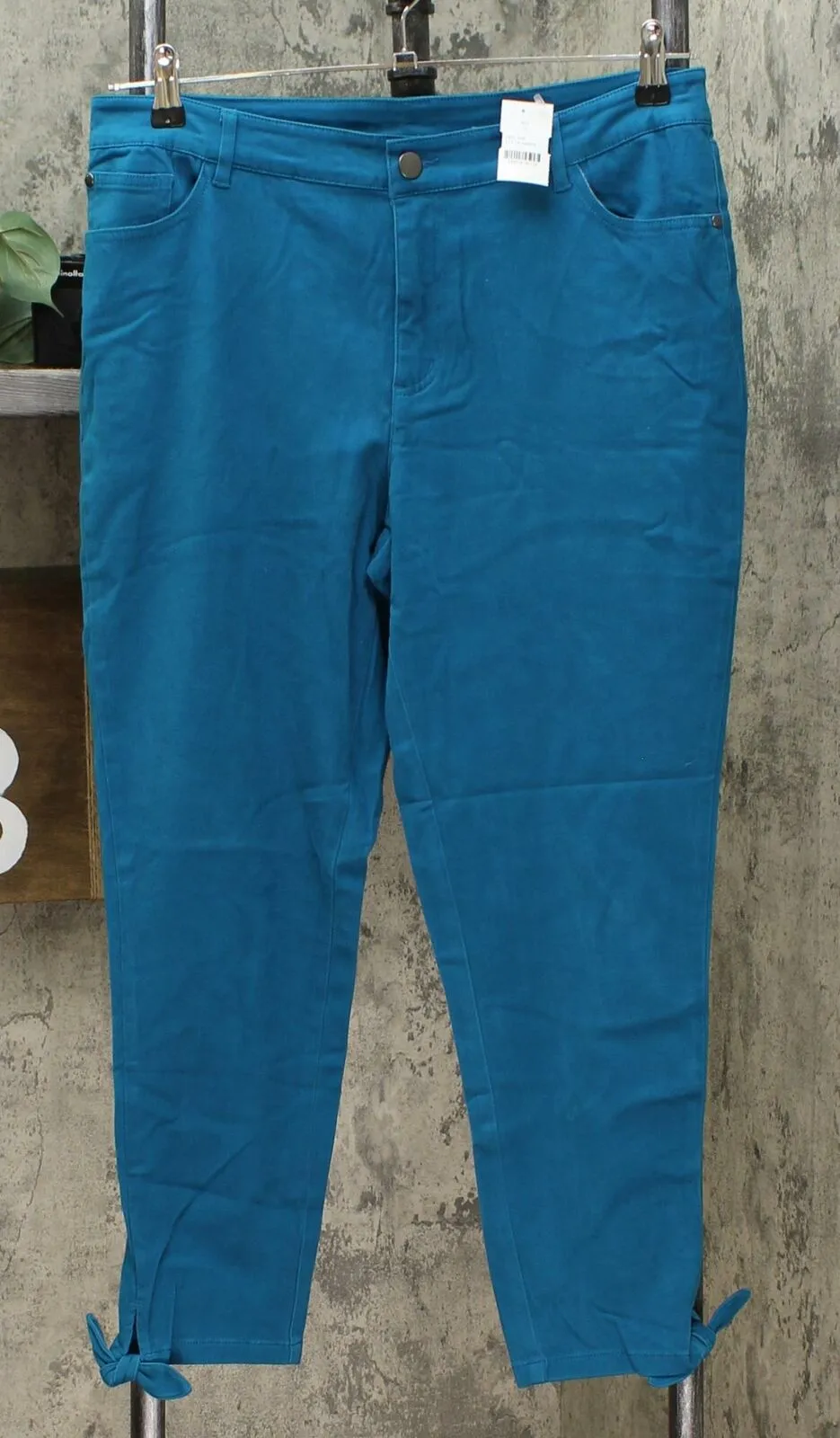 NWT Motto Womens Stretch Sateen 5-Pocket Tie-Hem Cropped Pant. 648938 12