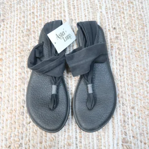 Sanuk - Sandals (Women's 9)